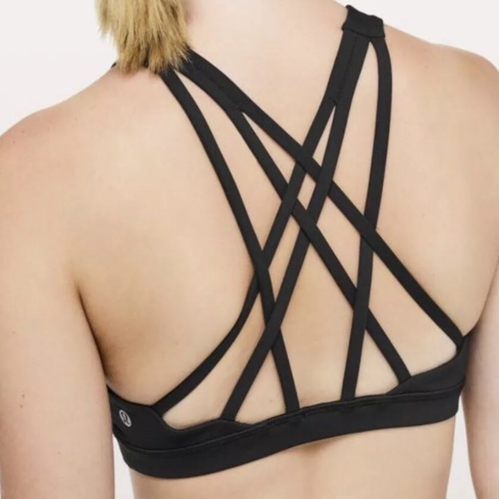 Lululemon free to be serene Bra
